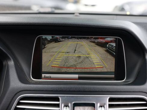 Used 2014 Mercedes-Benz E 350 Cabriolet image 31