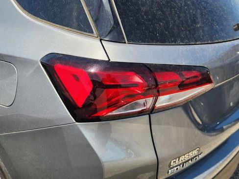 Used 2023 Chevrolet Equinox LS w/ LS Convenience Package image 7