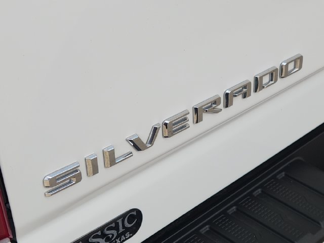 Used 2024 Chevrolet Silverado 2500 LT AWD/4WD image 8