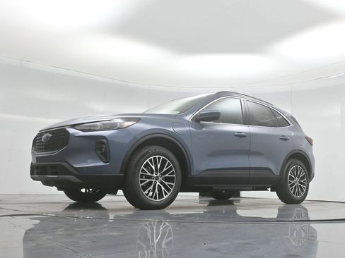 New 2025 Ford Escape Base w/ PHEV Premium Package image 48