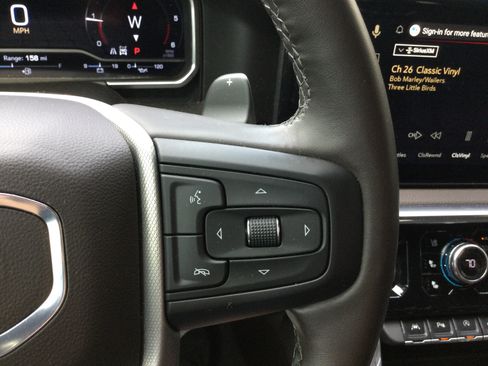 Used 2024 GMC Sierra 1500 Denali w/ Technology Package AWD/4WD image 21