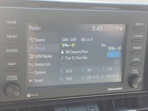 Used 2022 Toyota RAV4 XLE Premium AWD/4WD image 19