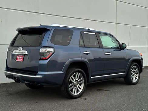 Used 2012 Toyota 4Runner Limited AWD/4WD image 7