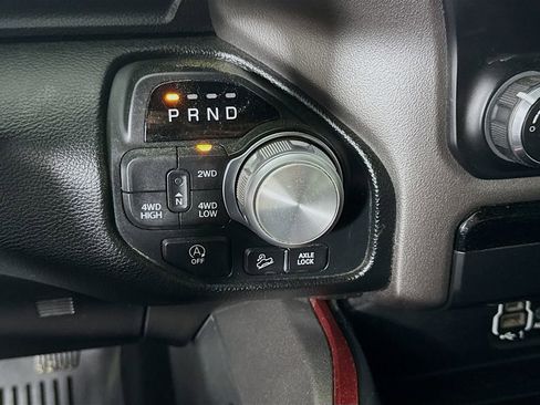 Used 2019 RAM 1500 Rebel image 16