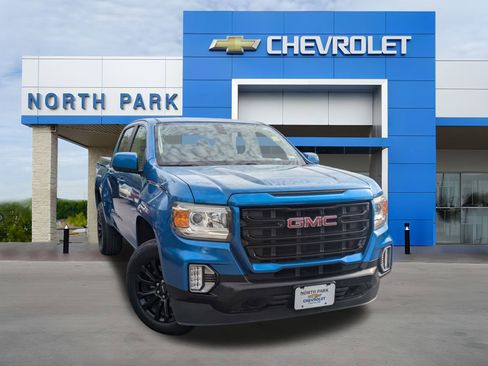 Used 2022 GMC Canyon Elevation w/ Trailering Package image 1