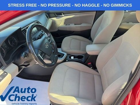 Used 2017 Hyundai Elantra SE w/ SE A/T Tech Package 03 FWD image 9