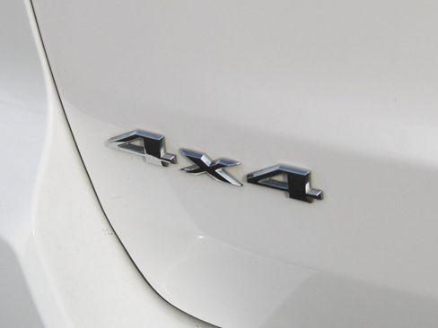 Used 2020 Jeep Grand Cherokee Laredo image 45