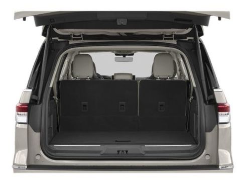 Certified 2022 Lincoln Navigator L 2WD image 11