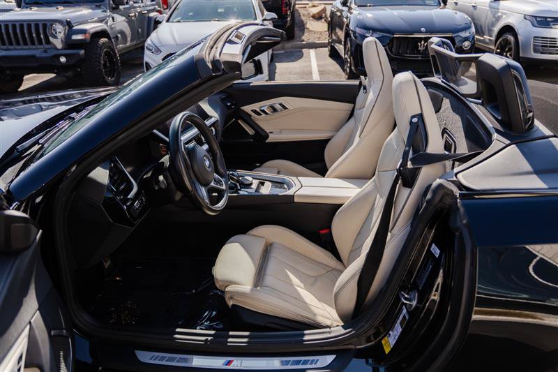 Used 2020 BMW Z4 sDrive30i w/ M Sport Package RWD image 14