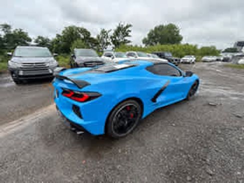 Used 2021 Chevrolet Corvette Stingray Premium Cpe w/ Z51 Performance Package RWD image 6