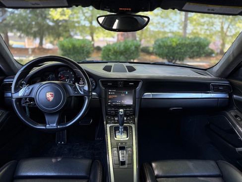 Used 2016 Porsche 911 Carrera RWD image 21