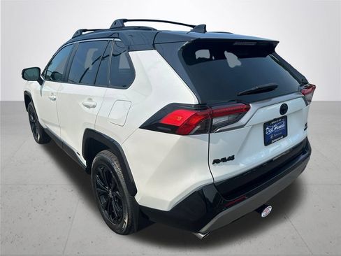 Used 2023 Toyota RAV4 XSE AWD/4WD image 10
