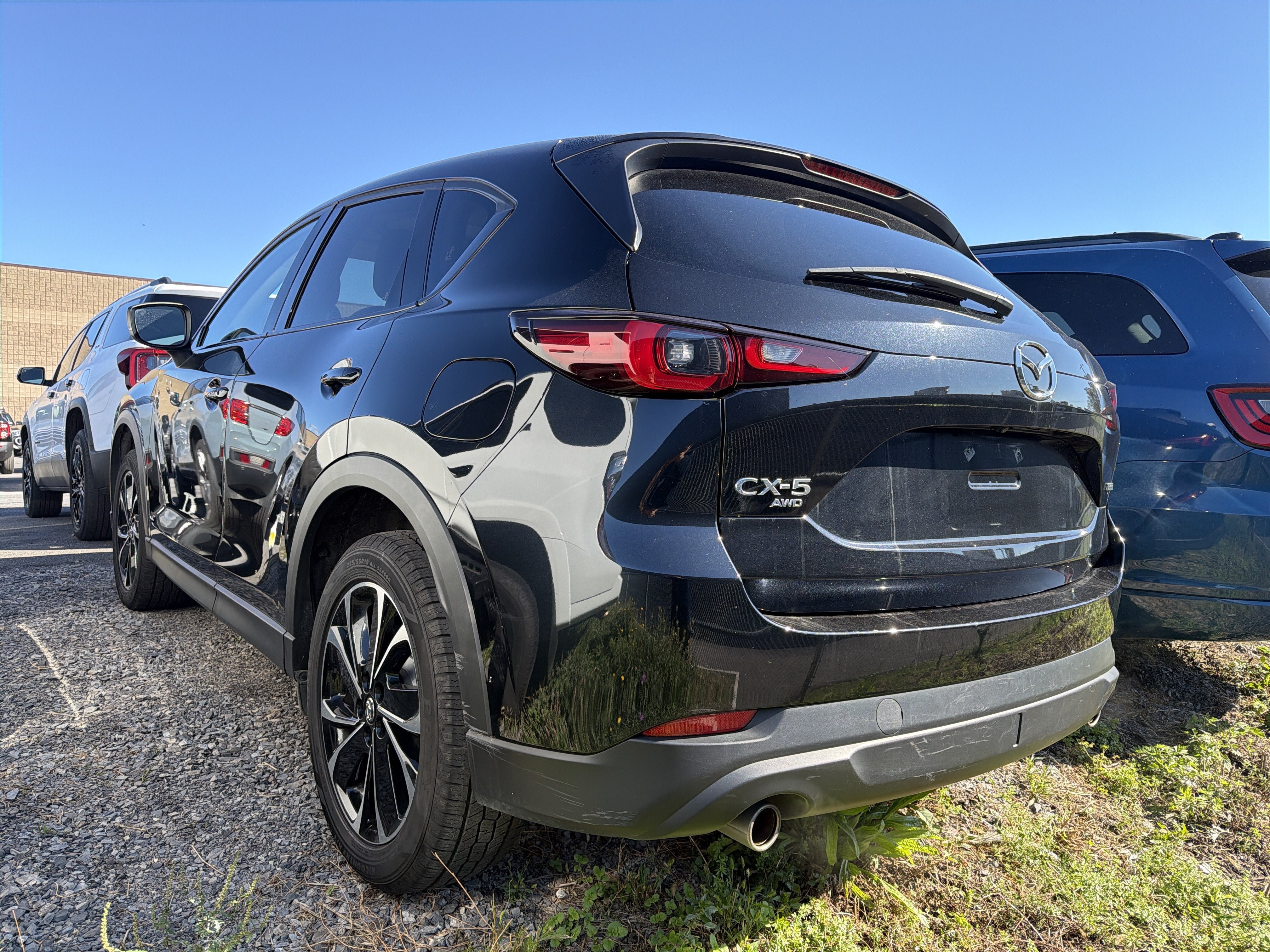 Used 2023 MAZDA CX-5 AWD 2.5 S w/ Premium Package image 4