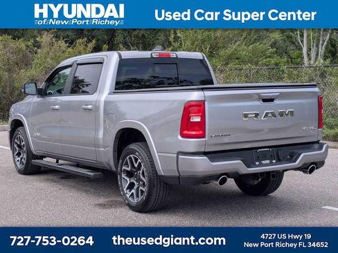 Used 2025 RAM 1500 Laramie w/ Sport Appearance Package AWD/4WD image 3