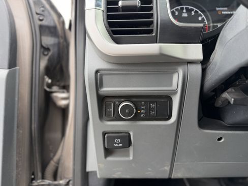 Used 2022 Ford F150 XLT w/ Trailer Tow Package image 26