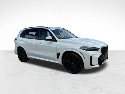 Used 2026 BMW X5 xDrive40i w/ M Sport Package AWD/4WD image 6