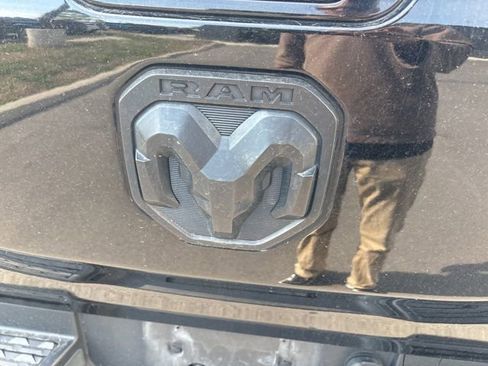 Used 2021 RAM 1500 Laramie AWD/4WD image 13
