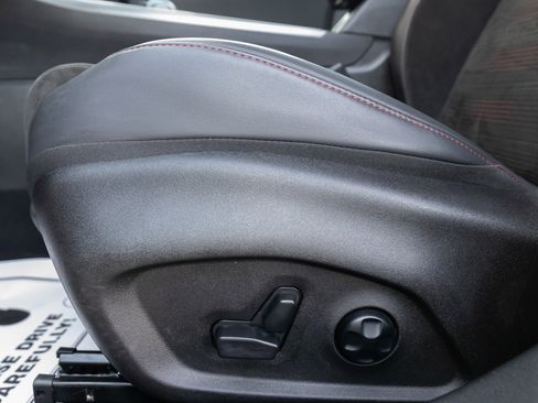 Used 2024 Dodge Hornet R/T Plus image 11