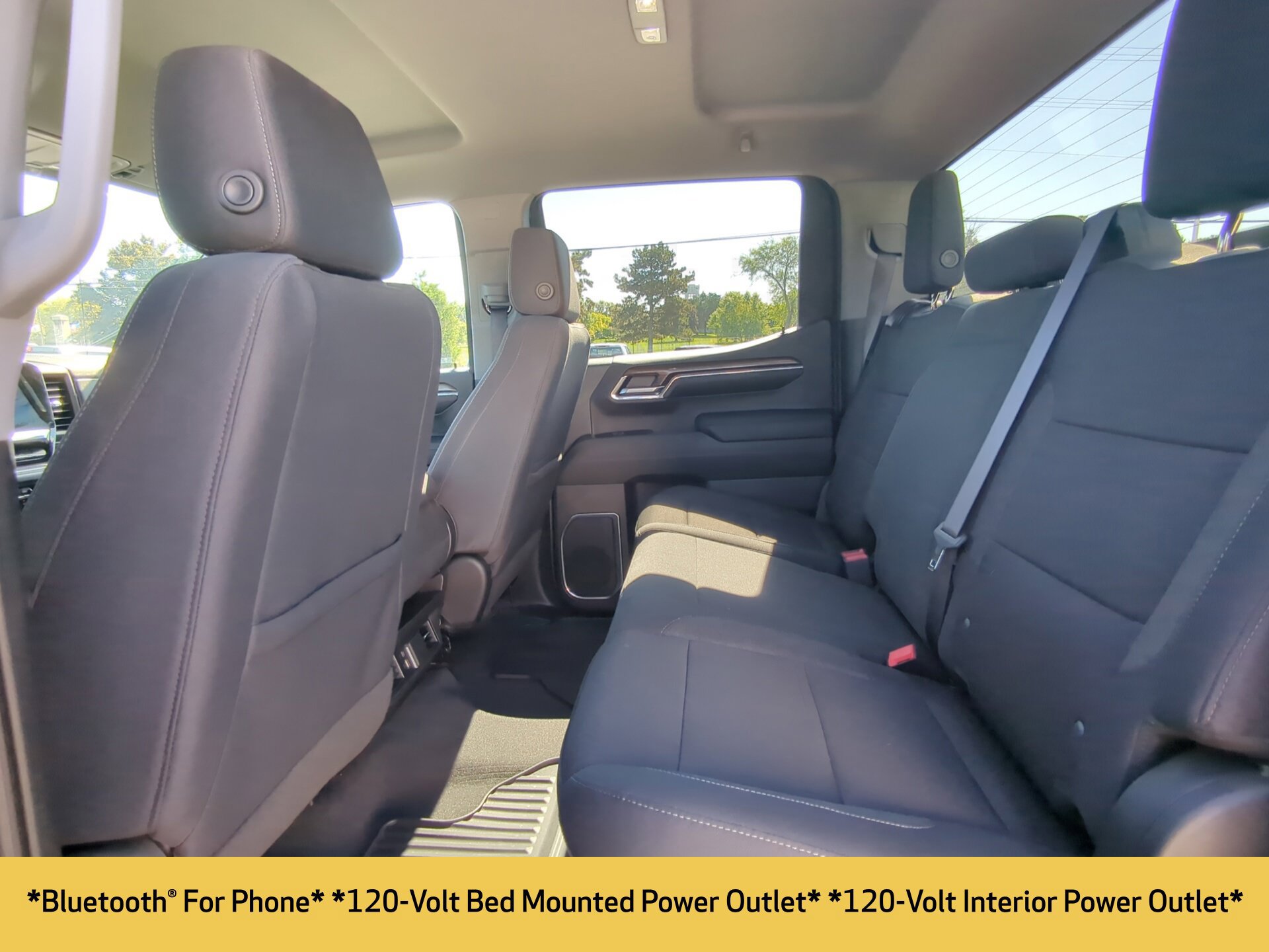 Used 2024 Chevrolet Silverado 1500 LT AWD/4WD image 12