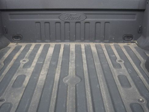 Used 2022 Ford F250 XL w/ Power Equipment Group AWD/4WD image 7