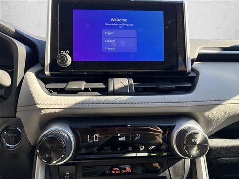 Certified 2025 Toyota RAV4 XLE w/ Convenience Package image 15