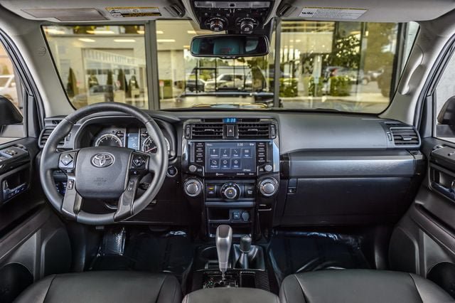 Used 2022 Toyota 4Runner TRD Off-Road Premium w/ Moonroof Package AWD/4WD image 3