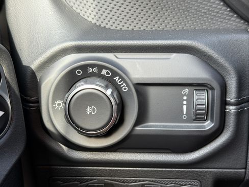 Used 2024 Jeep Wrangler Unlimited Rubicon 392 AWD/4WD image 13
