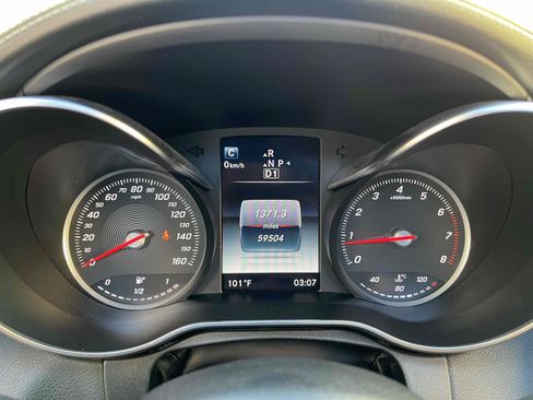Used 2015 Mercedes-Benz C 300 4MATIC Sedan image 5