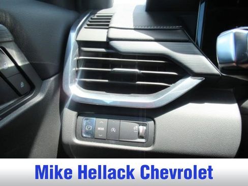 Used 2025 GMC Acadia Elevation FWD image 27