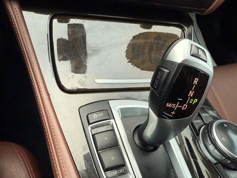 Used 2014 BMW 528i xDrive Sedan image 31