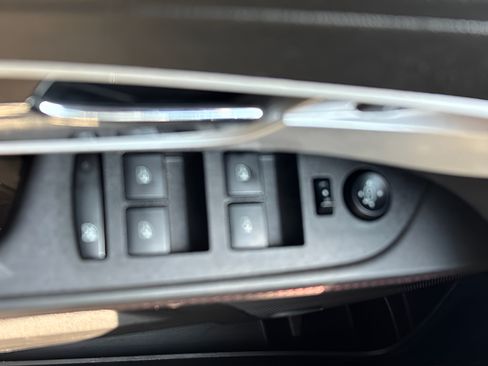 Used 2013 Chevrolet Equinox LT FWD image 39