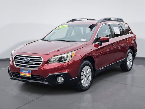 Used 2017 Subaru Outback 2.5i Premium image 7