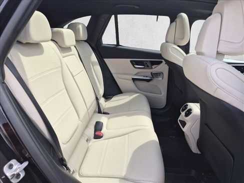 Certified 2025 Mercedes-Benz GLC 350e 4MATIC image 22