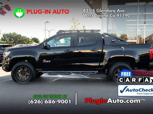 Used 2018 Chevrolet Colorado Z71 w/ Z71 Midnight Edition image 5