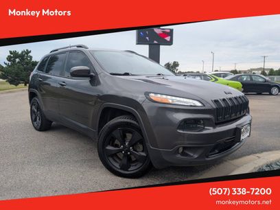 Used 2016 Jeep Cherokee Latitude w/ Cold Weather Group