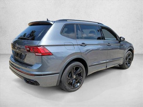 Used 2023 Volkswagen Tiguan SE R-Line FWD image 5