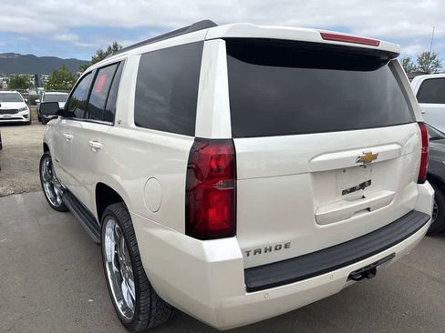 Used 2015 Chevrolet Tahoe LT RWD image 4