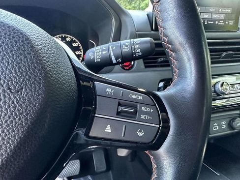 Used 2024 Honda Pilot TrailSport image 27