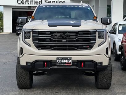 New 2026 GMC Sierra 1500 AT4 w/ AT4 Premium Package
