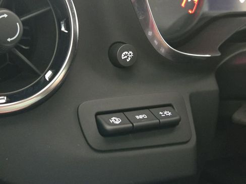Used 2022 Chevrolet Camaro ZL1 RWD image 23