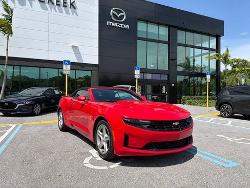 Used 2019 Chevrolet Camaro LT RWD image 2