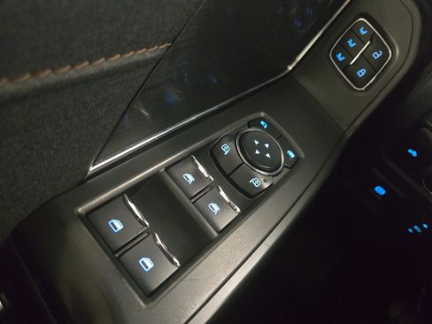 Used 2023 Ford F150 Raptor AWD/4WD image 32