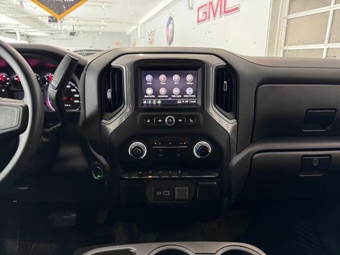 Certified 2024 Chevrolet Silverado 1500 Custom image 17