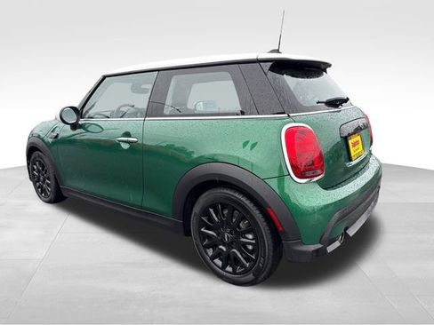 Used 2022 MINI Cooper 2-Door Hardtop image 7