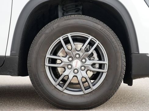 Certified 2025 GMC Acadia Elevation image 32