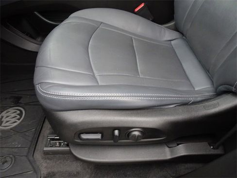 Used 2018 Buick Enclave Premium w/ Trailering Package image 10