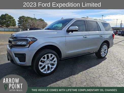 Used 2023 Ford Expedition Limited image 5