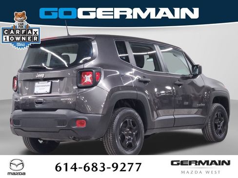 Used 2021 Jeep Renegade Sport image 9
