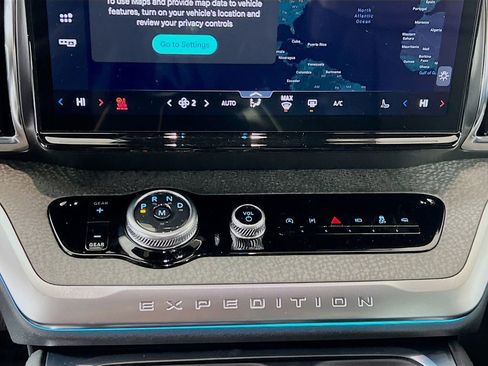 New 2026 Ford Expedition Tremor image 9