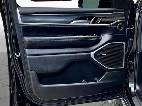 Used 2022 Jeep Wagoneer Series I w/ Convenience Group I RWD image 20